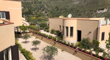 Villa for sale Ulivi Residence in Taormina Excellent investment